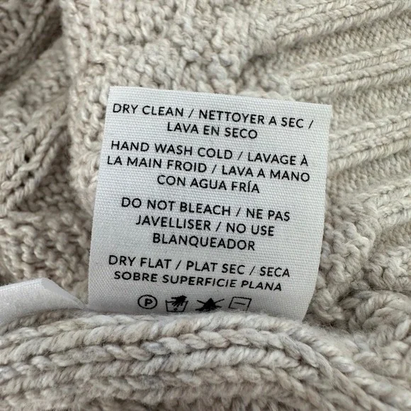 Naadam Cable Knit Cardigan Sweater Women Small Oatmeal Cropped V-Neck Minimalist - Picture 6 of 7